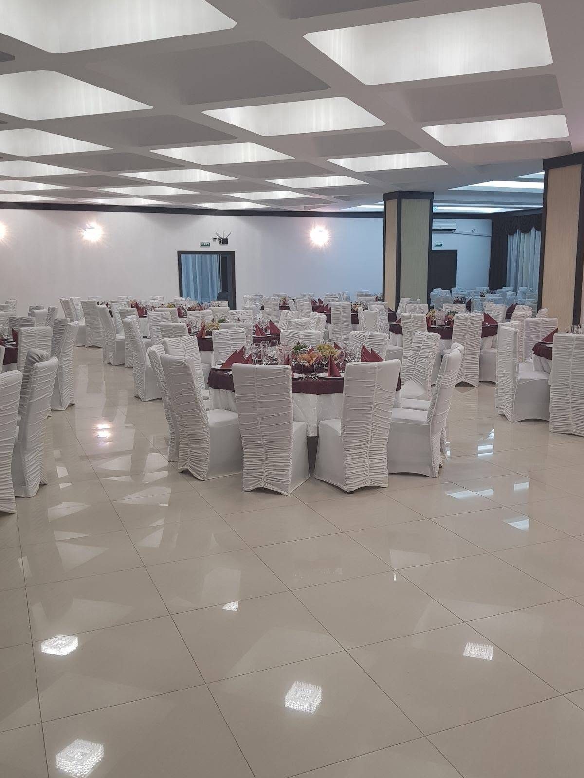 Despre Flora Events